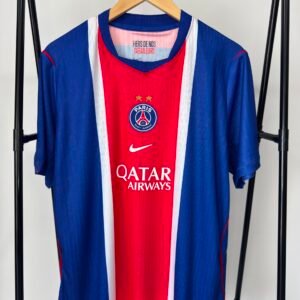 PSG home kit - Player issue