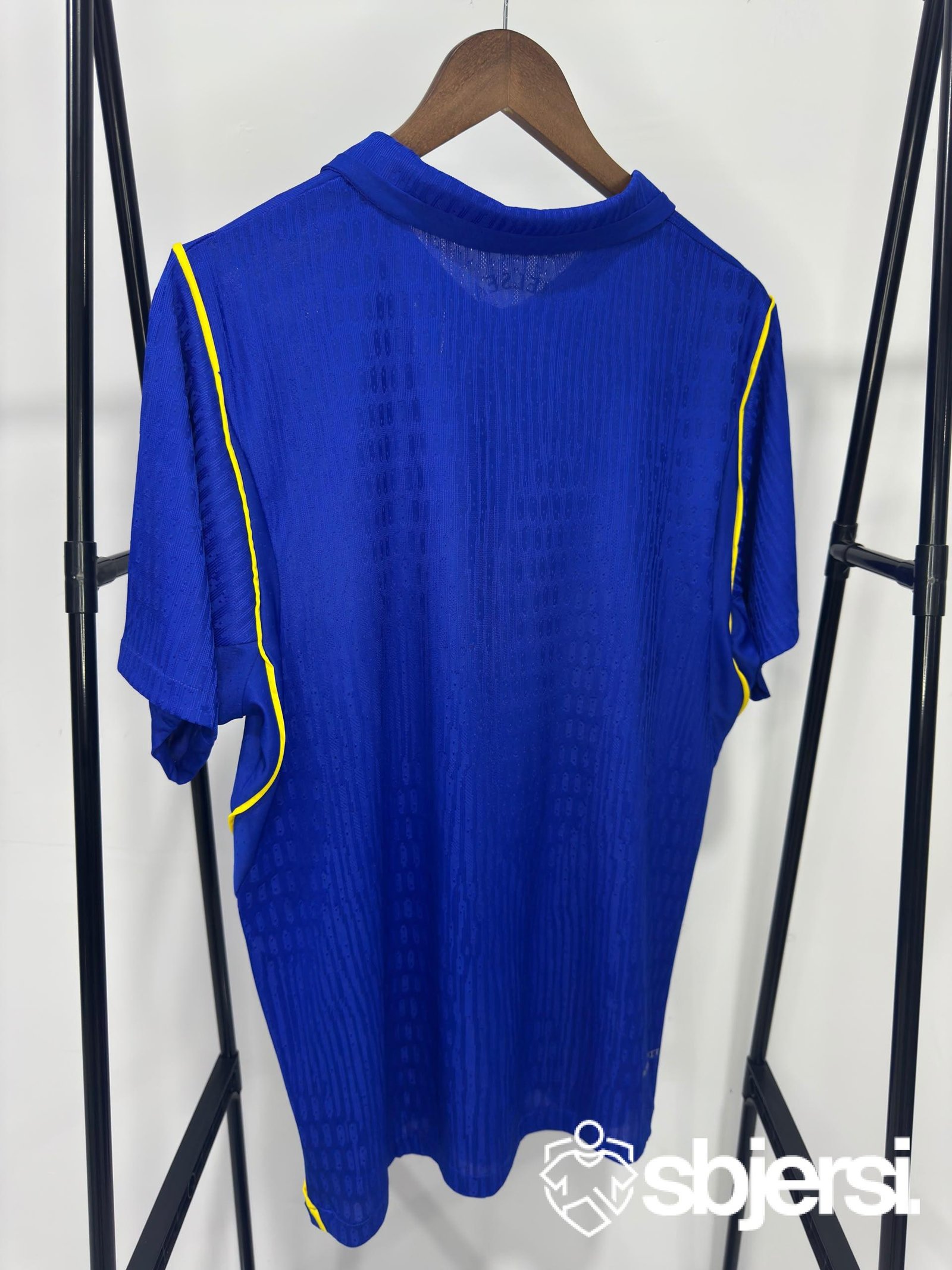Chelsea Home kit - Player Issue - Image 2