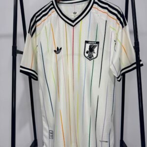 Japan Away kit - Player issue