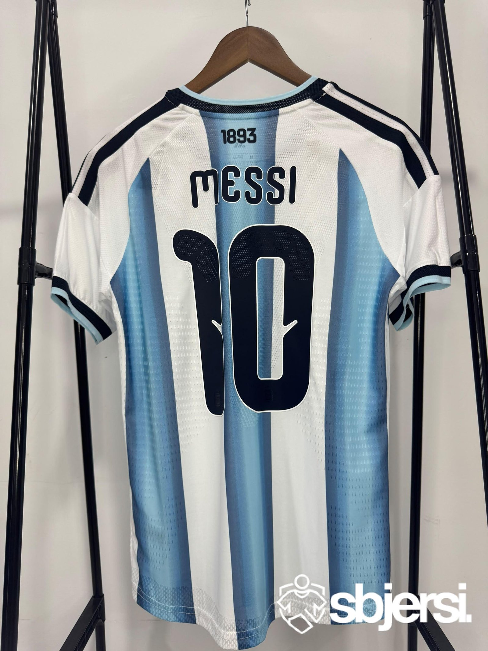 Argentina Home kit (Messi) - Player Issue - Image 2