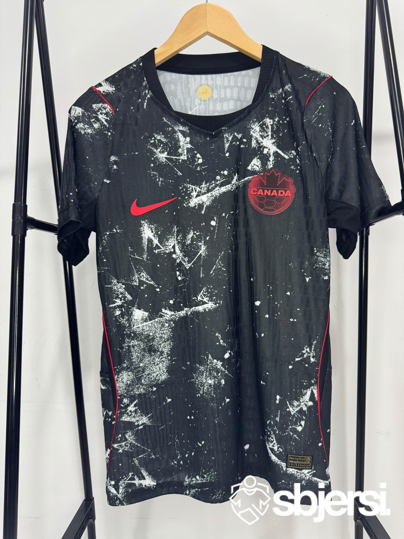 canada-away-kit