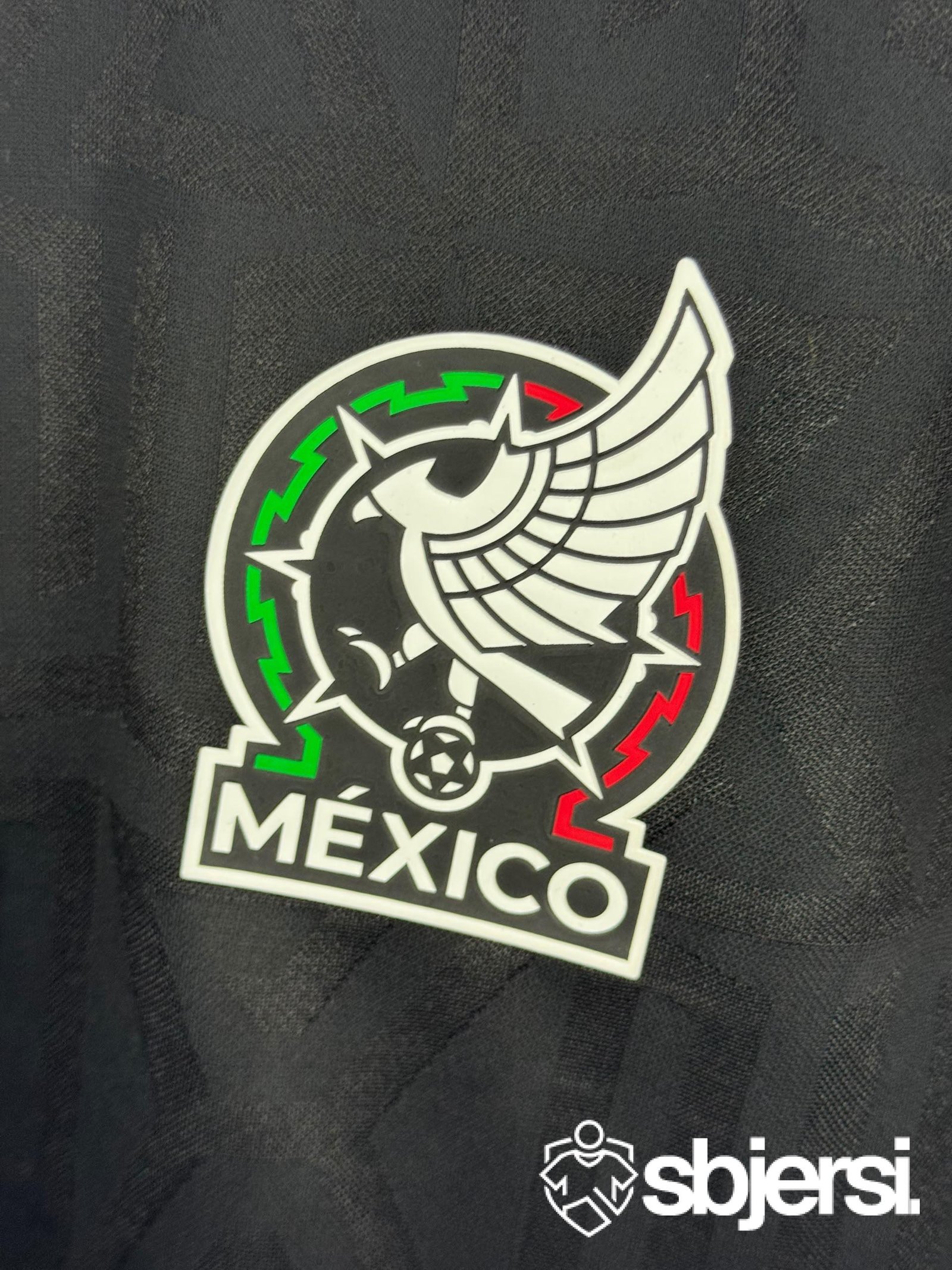 Mexico Black kit - Player issue - Image 3
