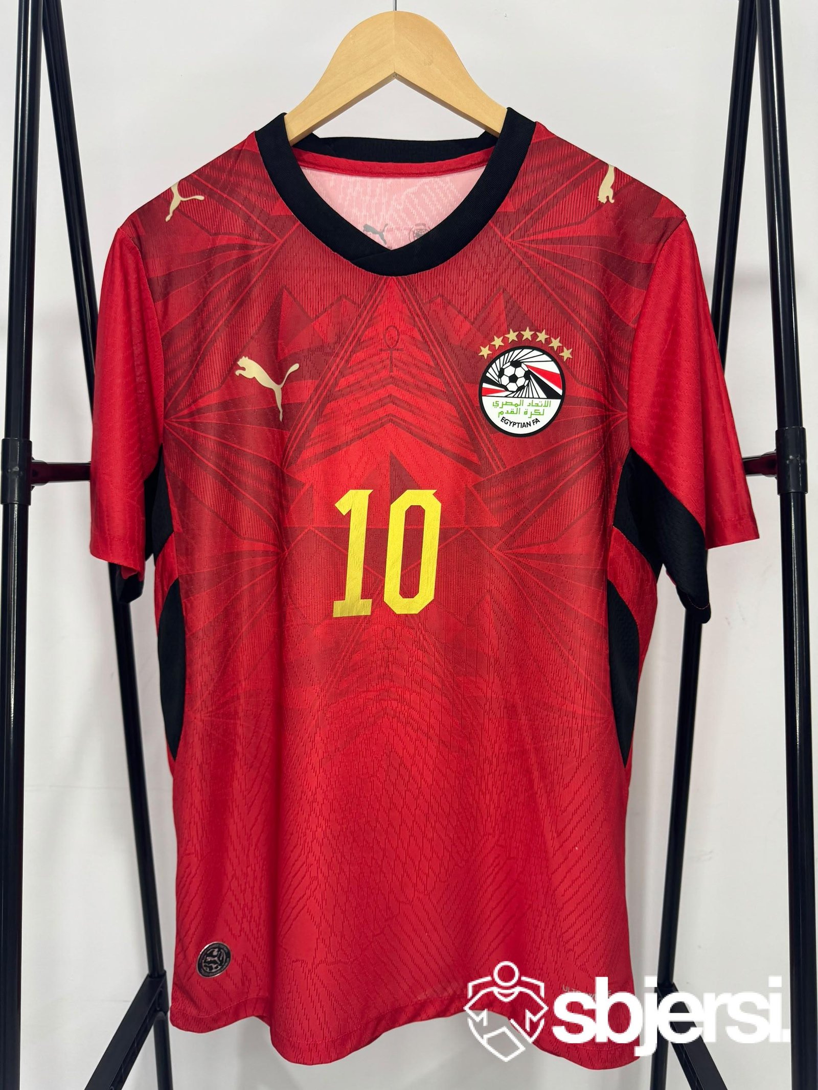 Egypt Home kit (Salah) - Player issue
