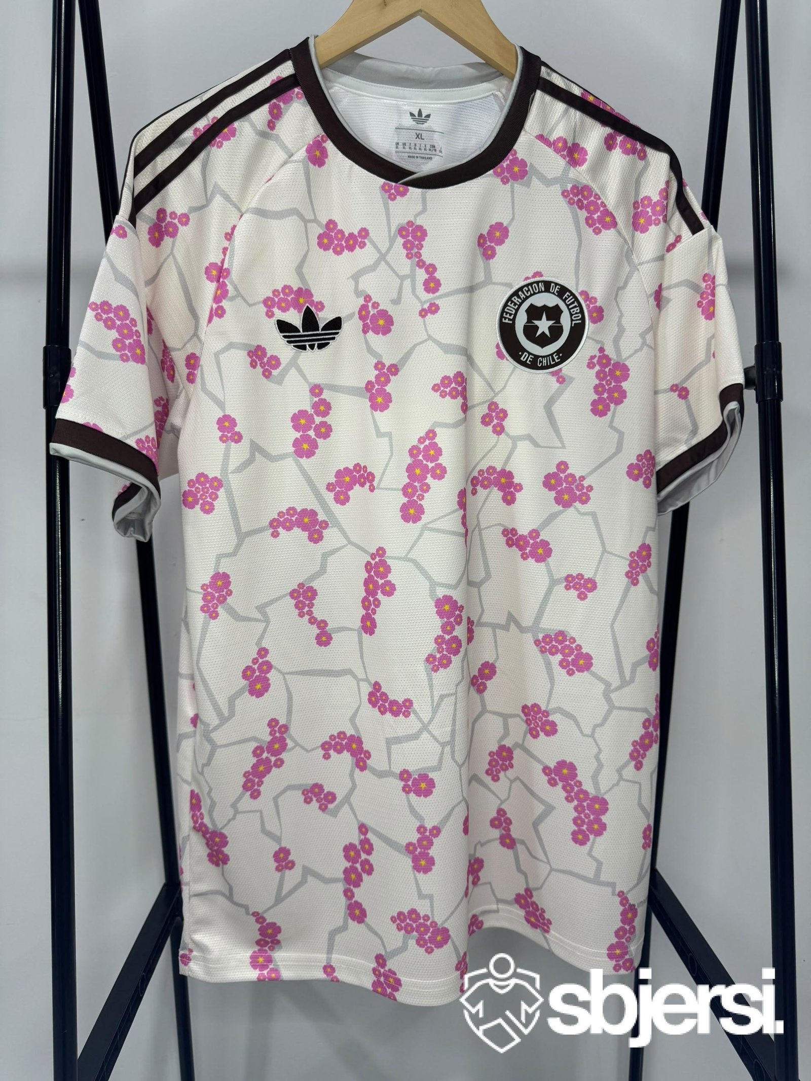 Chile Away kit - Fan issue