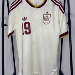 Spain Away kit (Yamal) - Player Issue