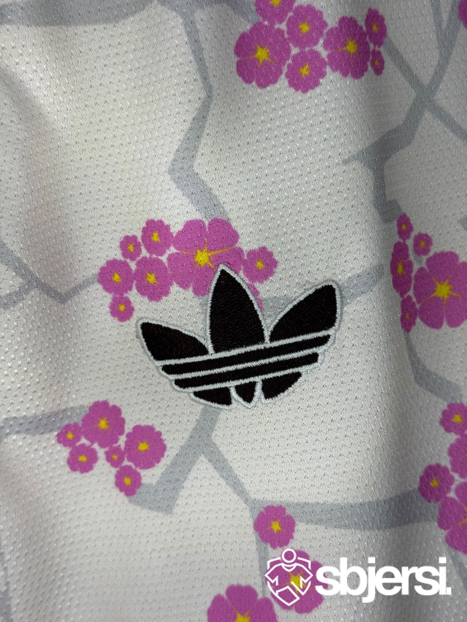 Chile Away kit - Fan issue - Image 2