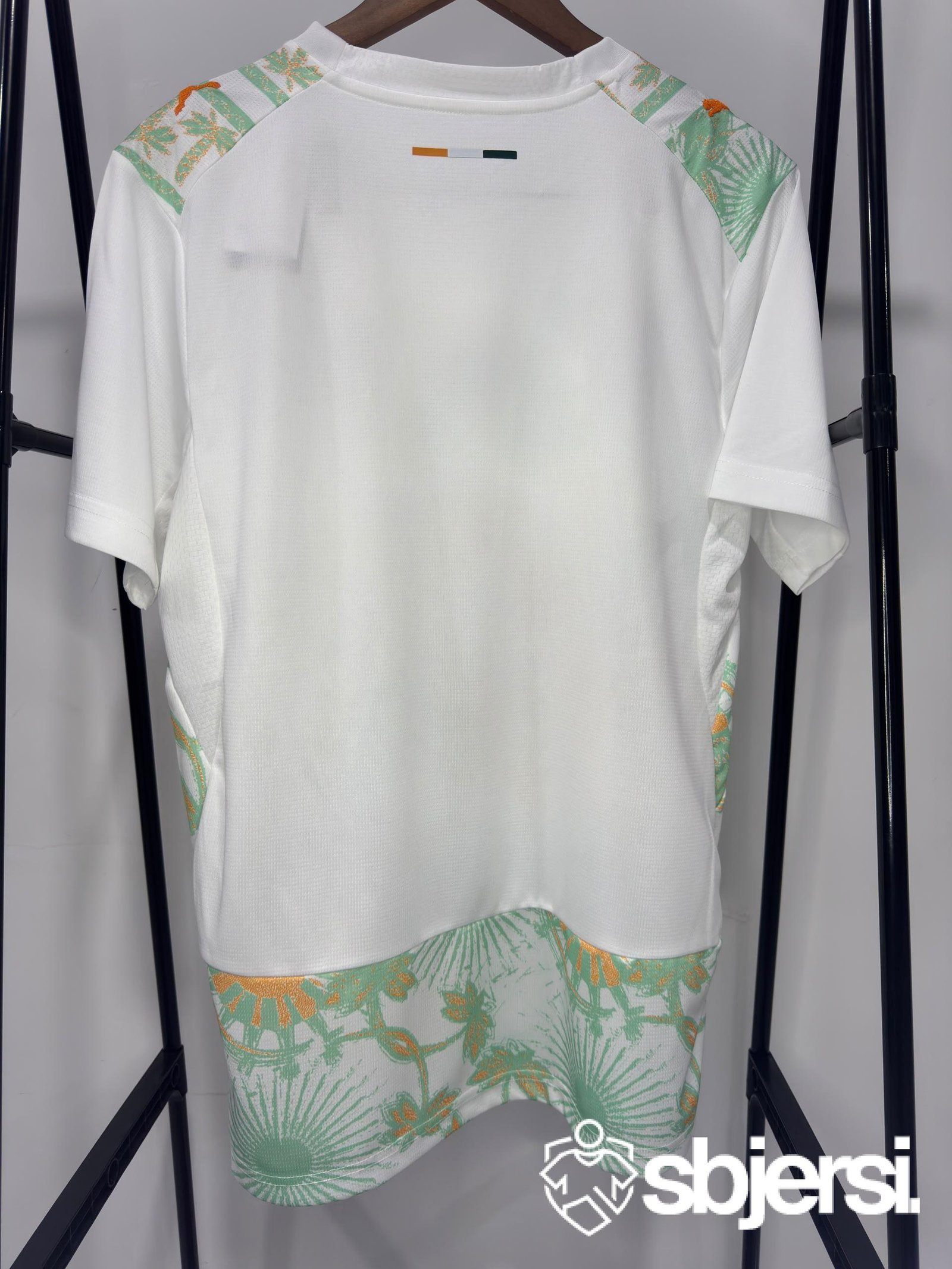 Ivory Coast Away kit - Fan Issue - Image 2