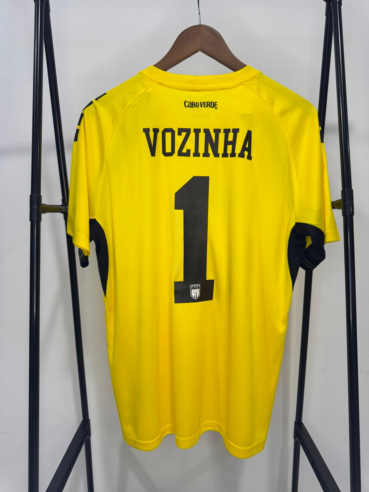 Cape Verde (Vozinha) - Fan issue - Image 4