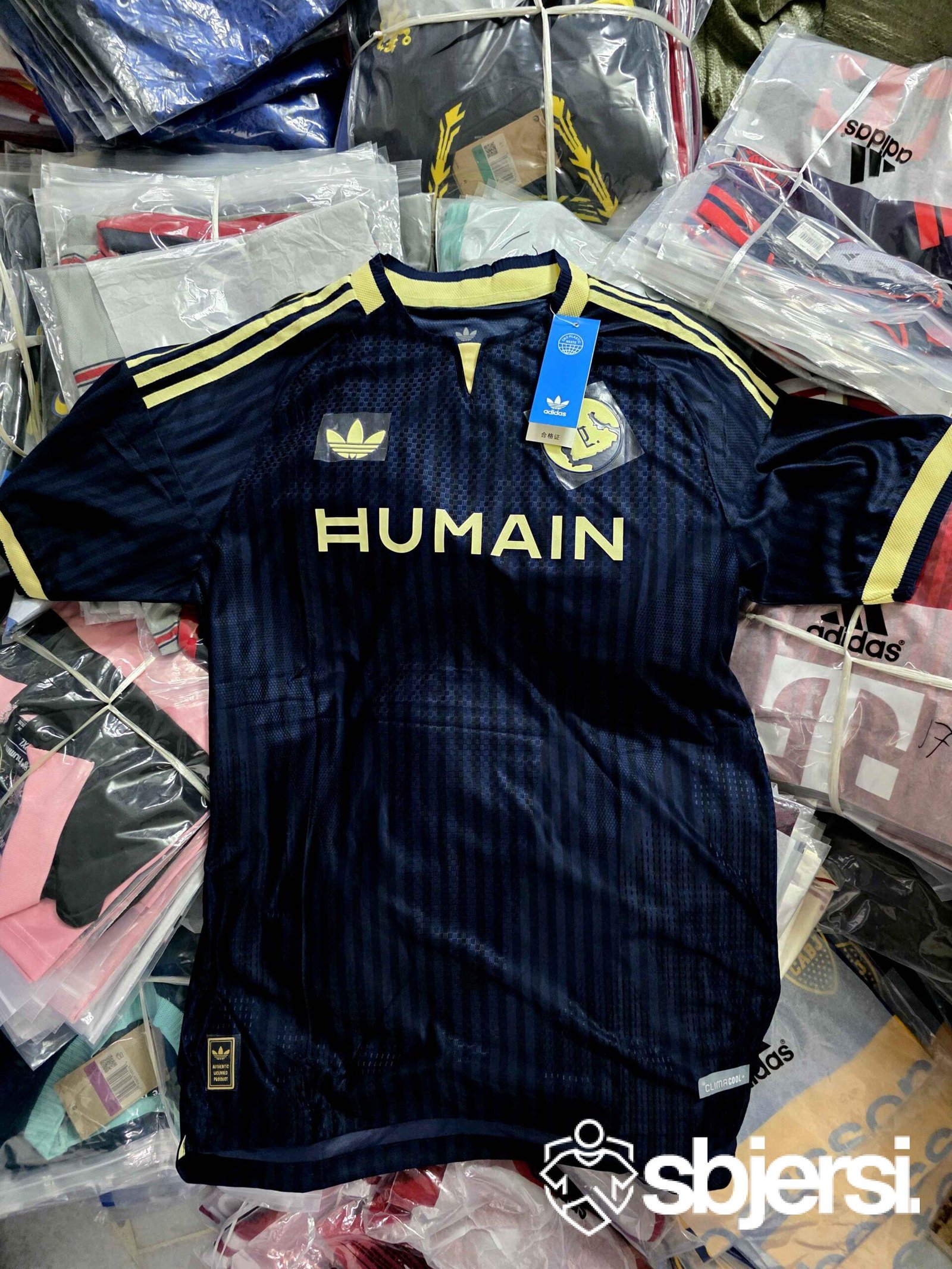 Al-Nassr Away Kit