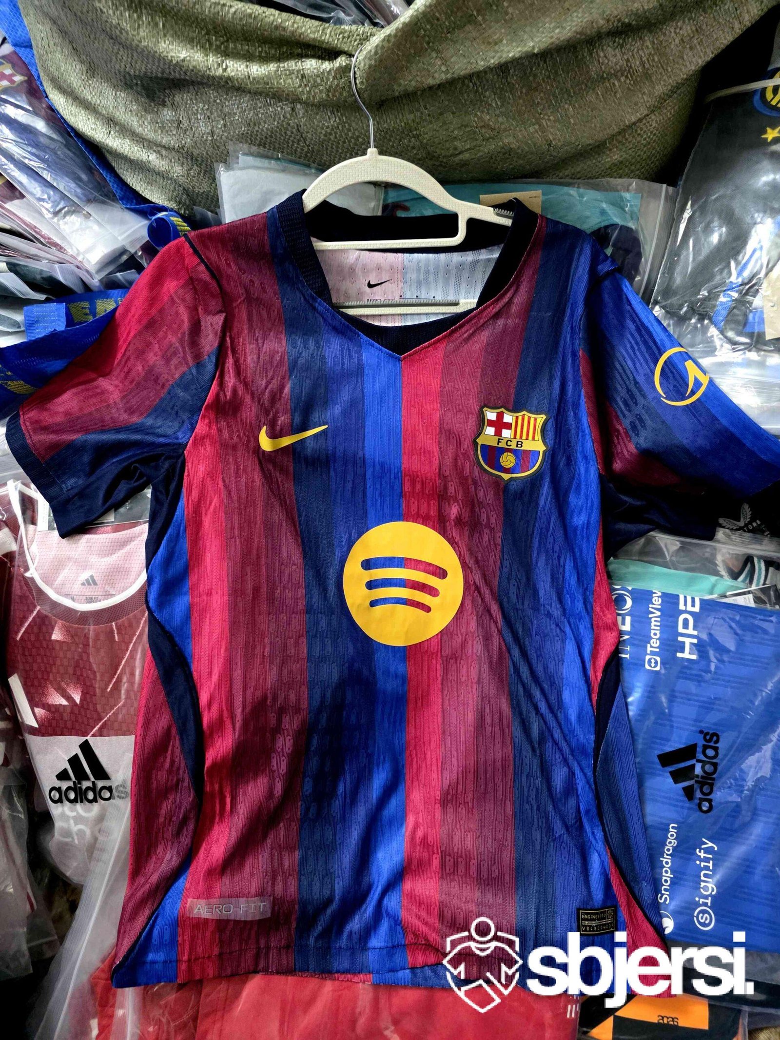 FC Barcelona Home Kit