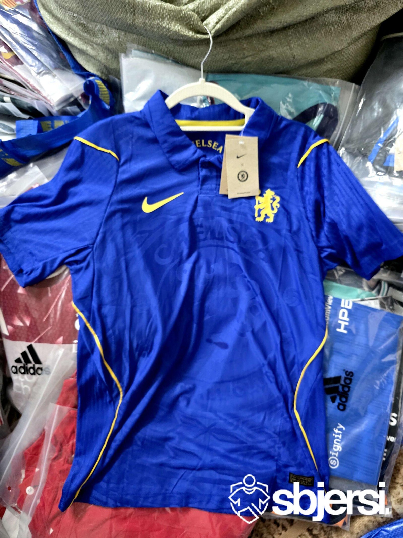 nike-chelsea-fc-home-kit